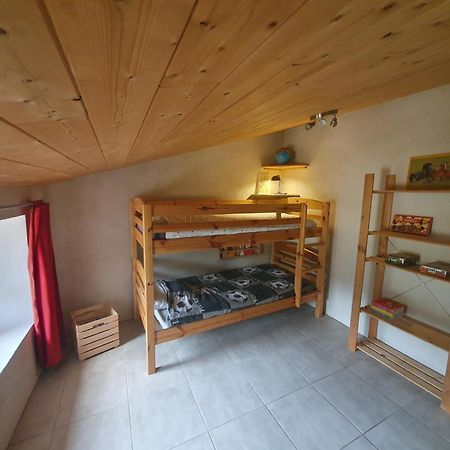 Вилла Gite Les Tilleuls Saint-Montan Экстерьер фото